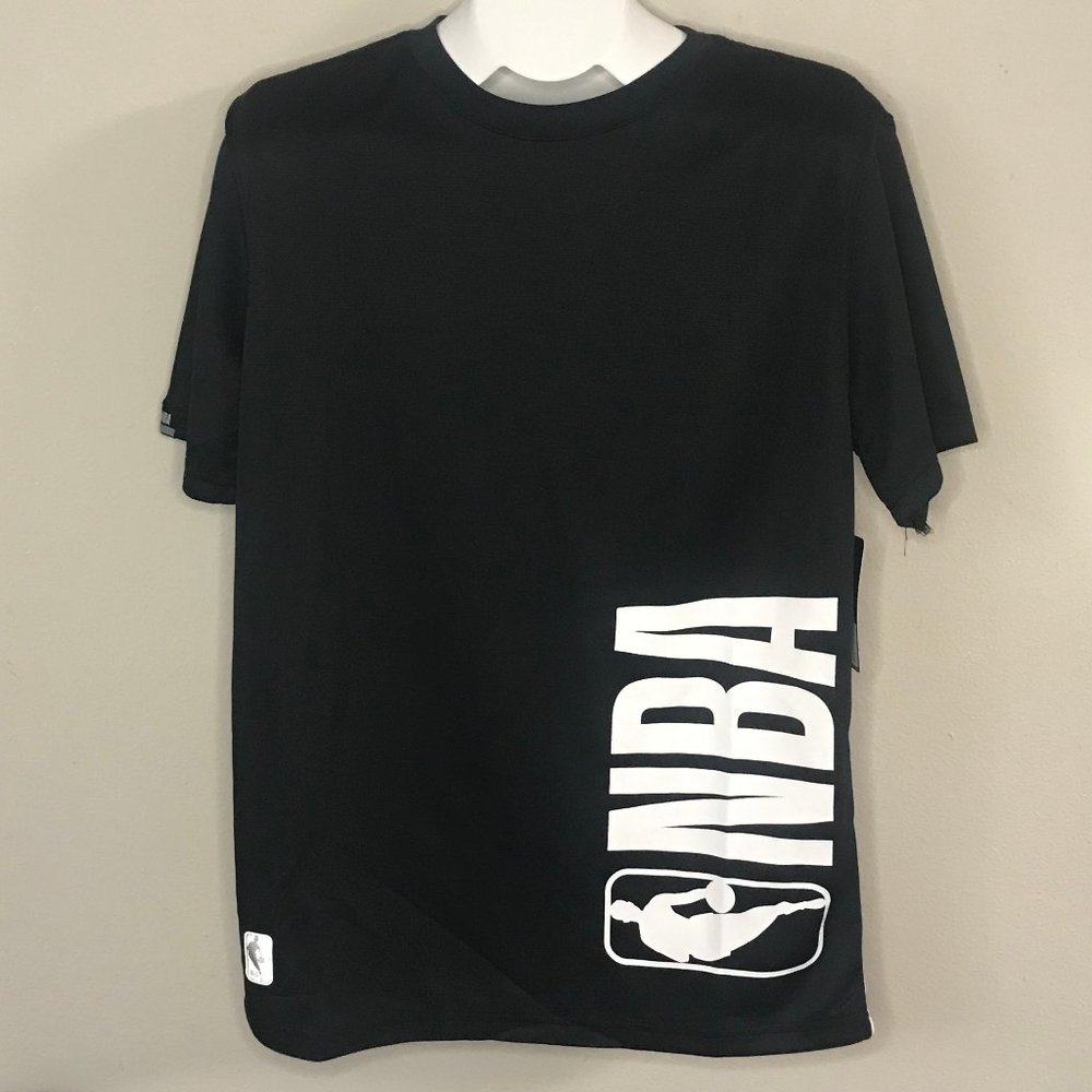 NWT NBA Men’s Basketball Short Sleeve T Shirt